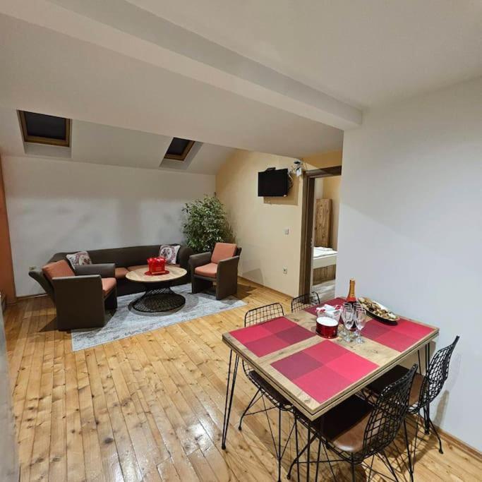 Plovdiv Center Apartments 7 ภายนอก รูปภาพ